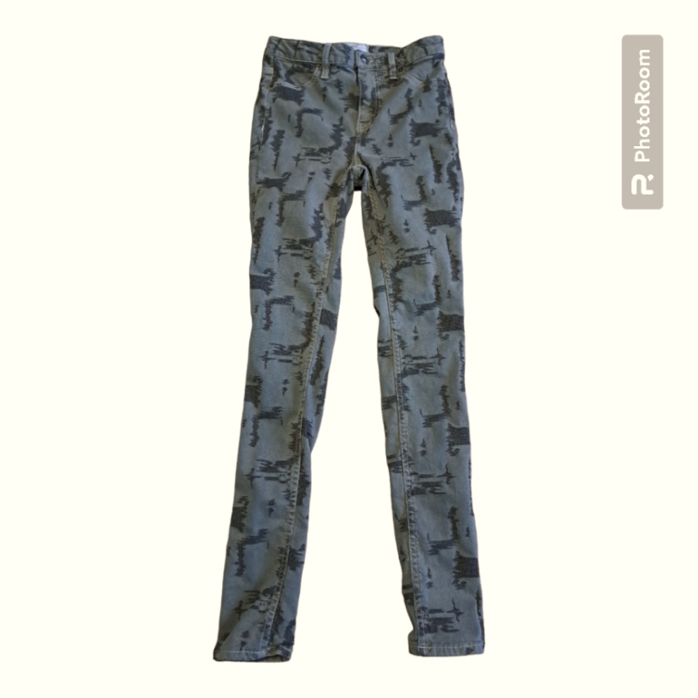 Free People Skinny Jeans Size 26